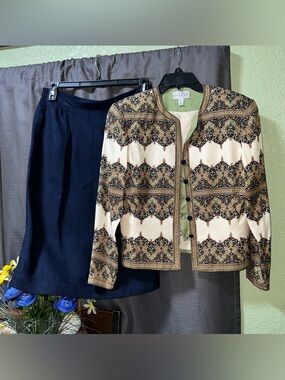 Adrianna Papell 100% silk button front lightweight blazer jacket & skirt set